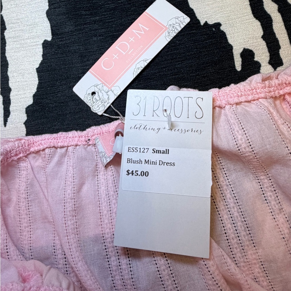 NWT - Pink Off-the-shoulder Smocked Mini Dress. Size Small. - Picture 8 of 9